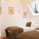 Du Levant Paříž