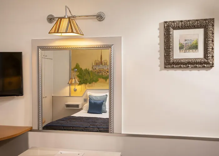 뒤 르방 호텔 파리